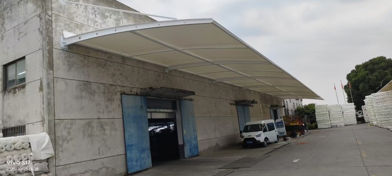 如何选择余杭区遮阳篷公司？膜结构车棚行业现状与优质公司推荐-1